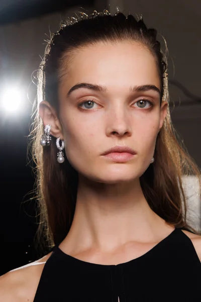 Look 7